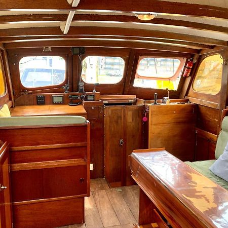 Port Deauville Yacht Vintage Экстерьер фото