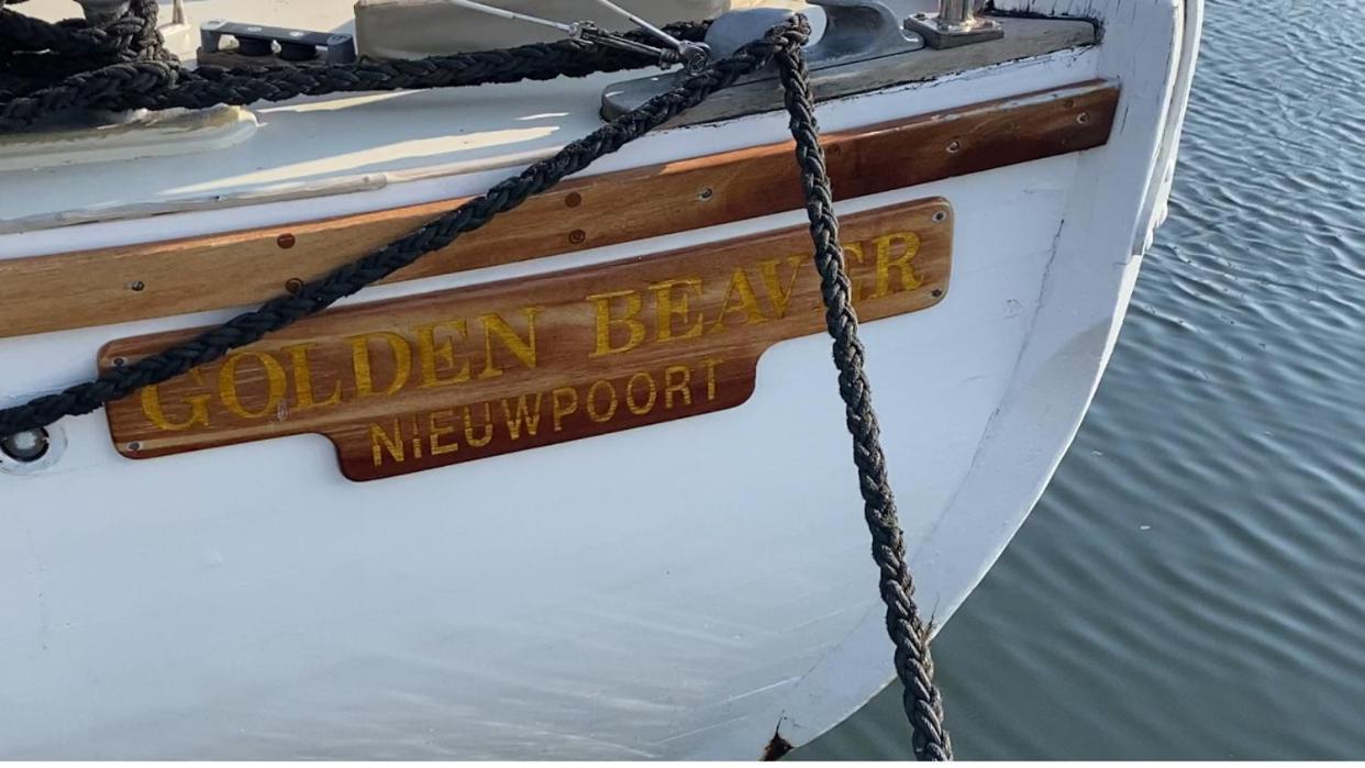 Port Deauville Yacht Vintage Экстерьер фото